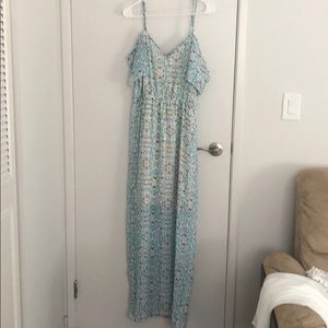 Maxi off the shoulder